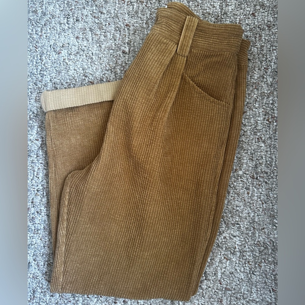 Petal & Pup Barrel Pants - Picture 5 of 11